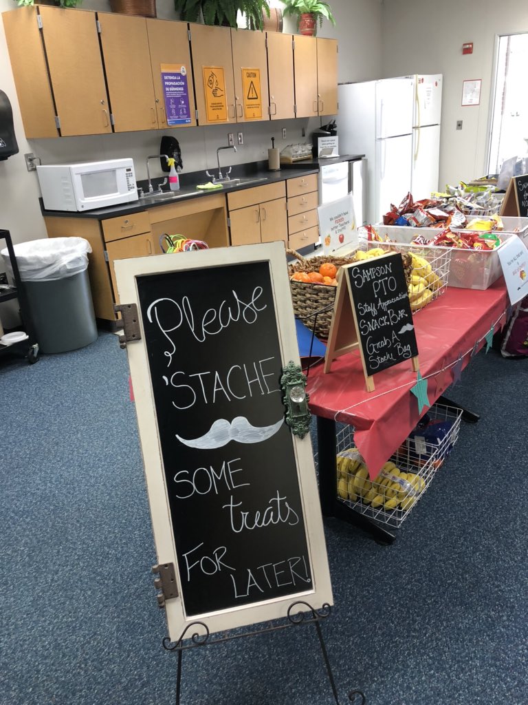 vhopperkinder's tweet photo. I sure do feel lucky to be a Sampson Stallion today and everyday. Thank you PTO for taking such good care of us! https://t.co/nxRSHbH1FZ