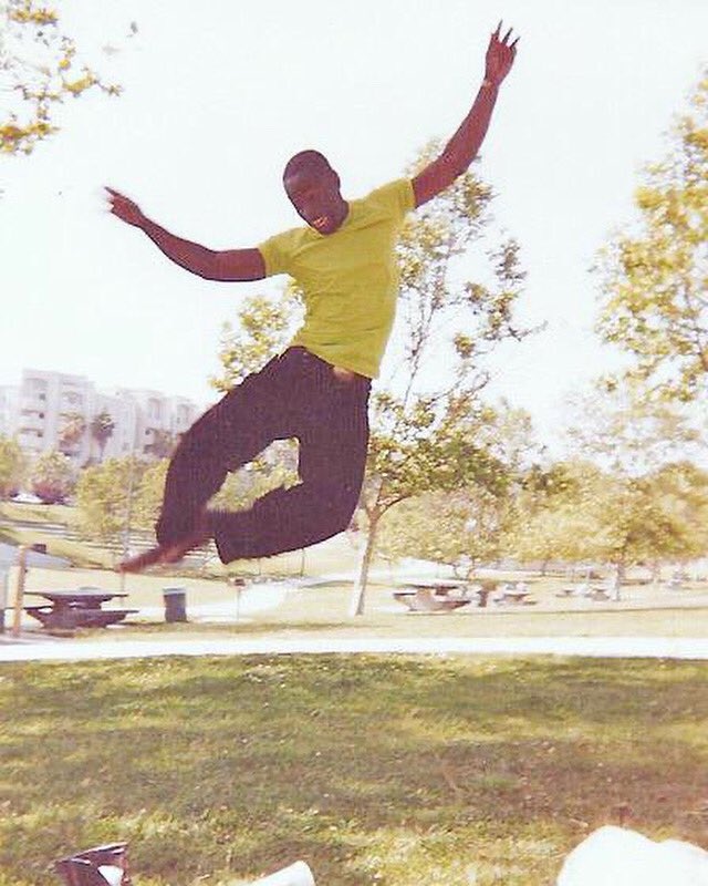 AlimiBallard's tweet photo. Good mornin. I used to have dance parties in the park, for no good reason. Just thought I’d put that out there. 😂😂🤷🏾♂️😂 #tbt #PanPacificPark #Circa97 #LA #BeforeTheGroveWasBuilt https://t.co/dYQbzA2khs
