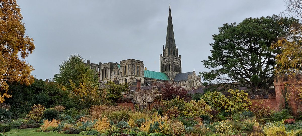 EducatedLeftFt's tweet photo. #Chichester home of #Shippams #Paste https://t.co/dKQTcHvRU9