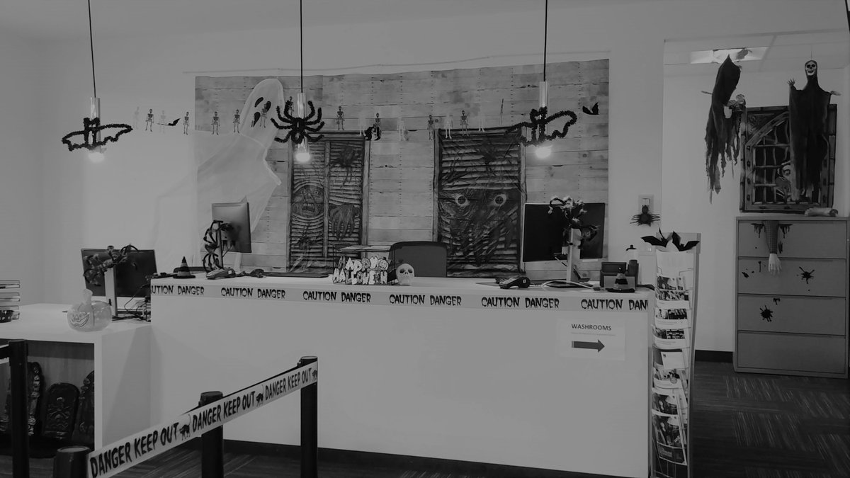 🎃 Legend has it that #NAITConEd is haunted by the ghosts of past service advisors waiting for students to haunt...uh, help #tbt