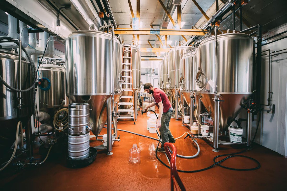 FrostBeerWorks's tweet image. The work continues and the beer flows. Really Pale Ale is back in stock at our taproom, amongst our several other reliable rhyming standbys. #lushplushshush #notsosubtle #extrahourofsleepinthemorning