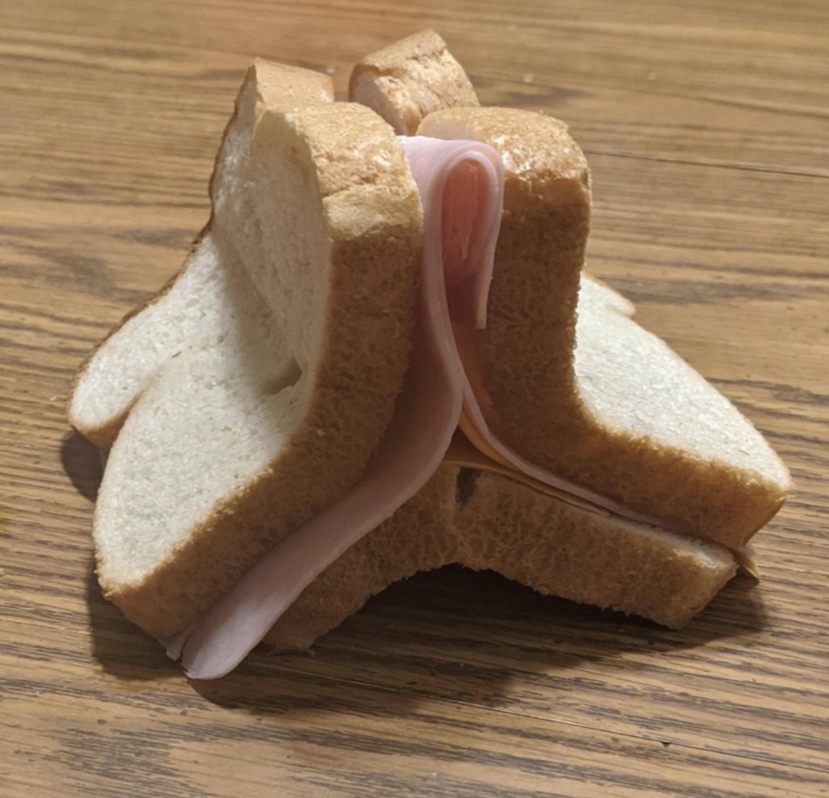 raphuwu's tweet photo. ayo my last few tweets lookin hella emo LMFAO whoops here’s the triple bread again to lighten the mood #theDOMINGOeffect #MRPI2020 https://t.co/UDSsLPgqas