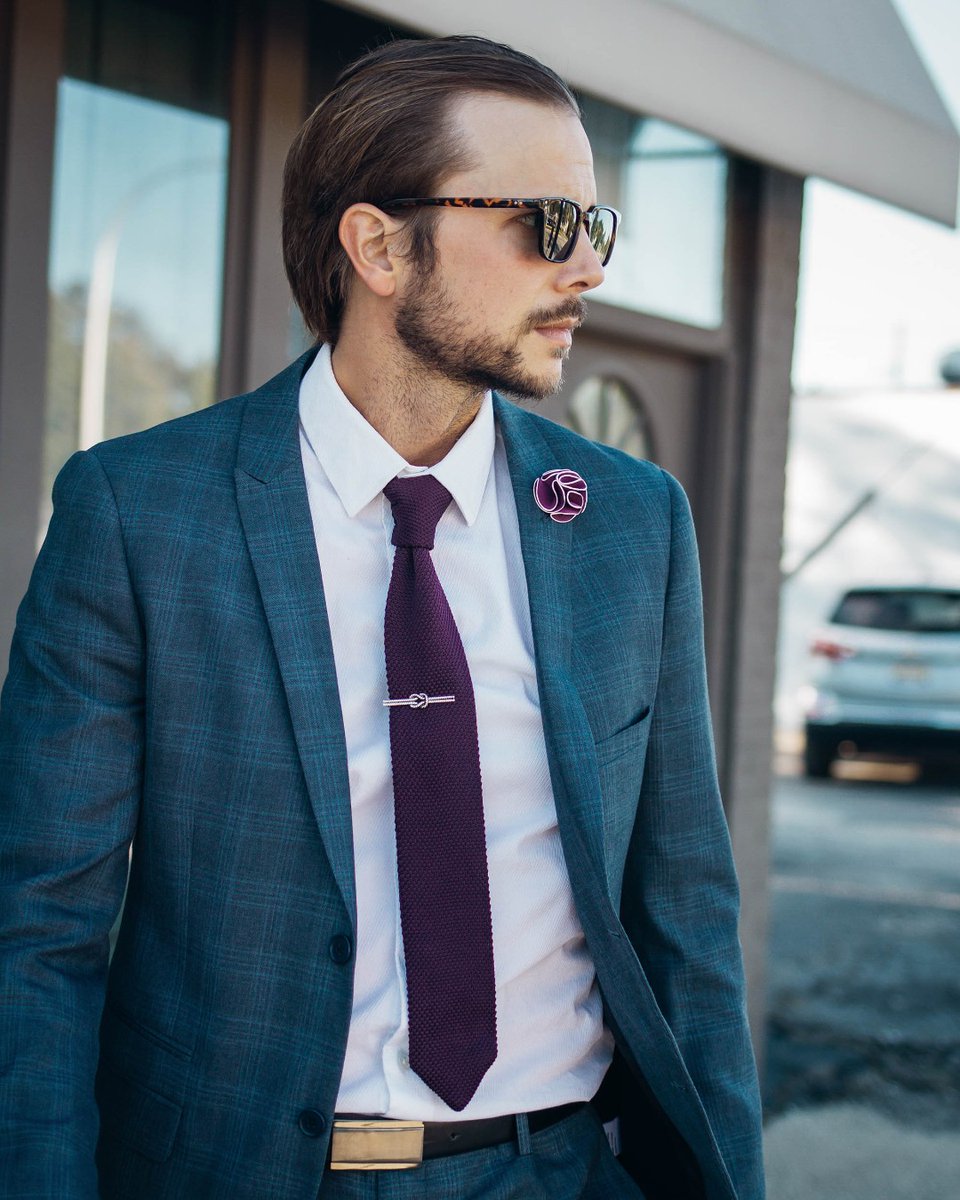 gentlemansbox's tweet photo. Our October box features the perfect color palette to transition from Summer to Fall seamlessly. #GentlemansBox https://t.co/UotBAuF54w