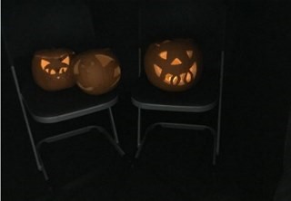 IsobelMair's tweet photo. Class Arran visited the pumpkin patch to select some pumpkins to carve. Well done everyone, very spooky! #weareIMS #autumnfestival #pumpkinpatch2020 https://t.co/OQHprWQVUR