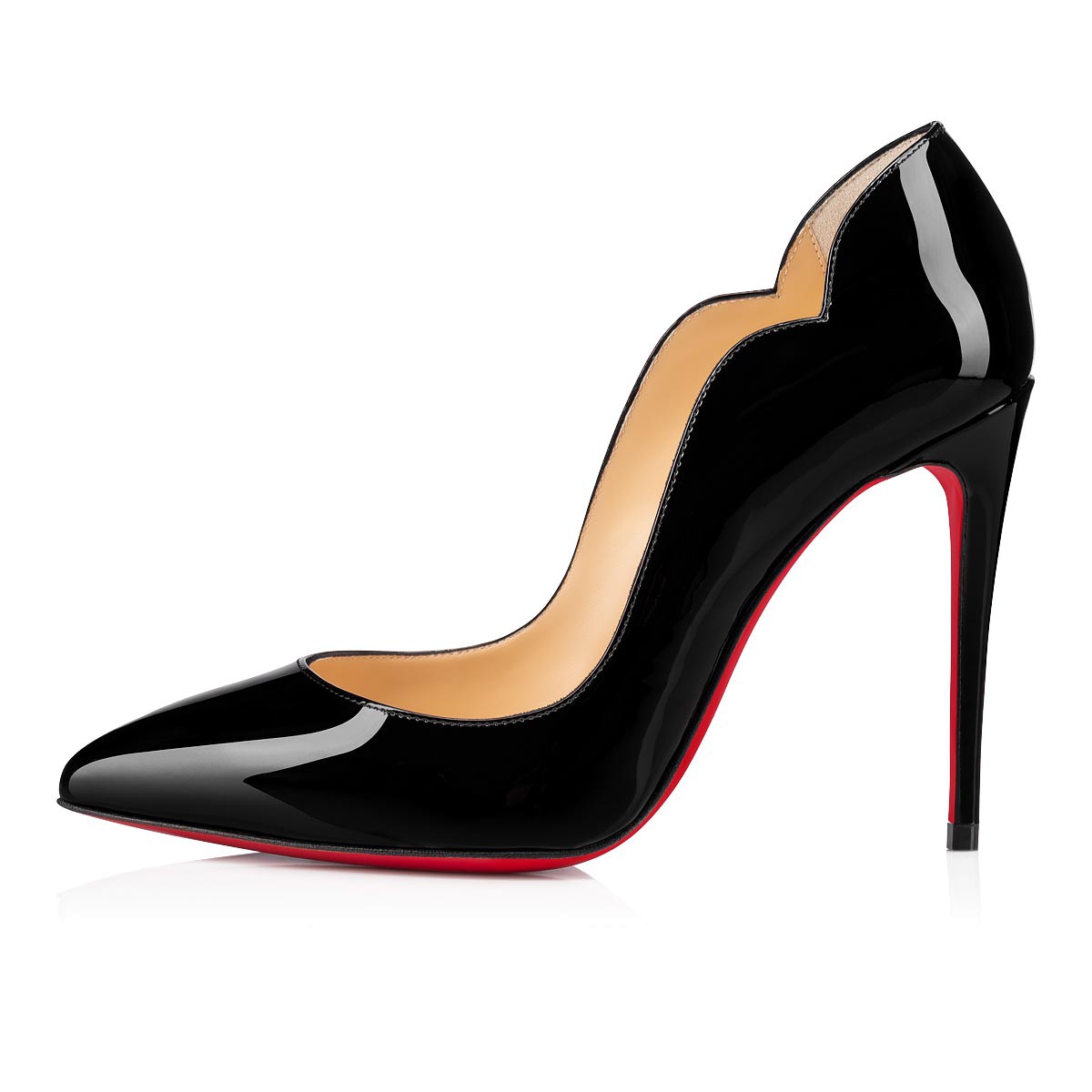 Christian Louboutin sur Twitter : Good style begins from the ground up.  #LouboutinWorld  /…