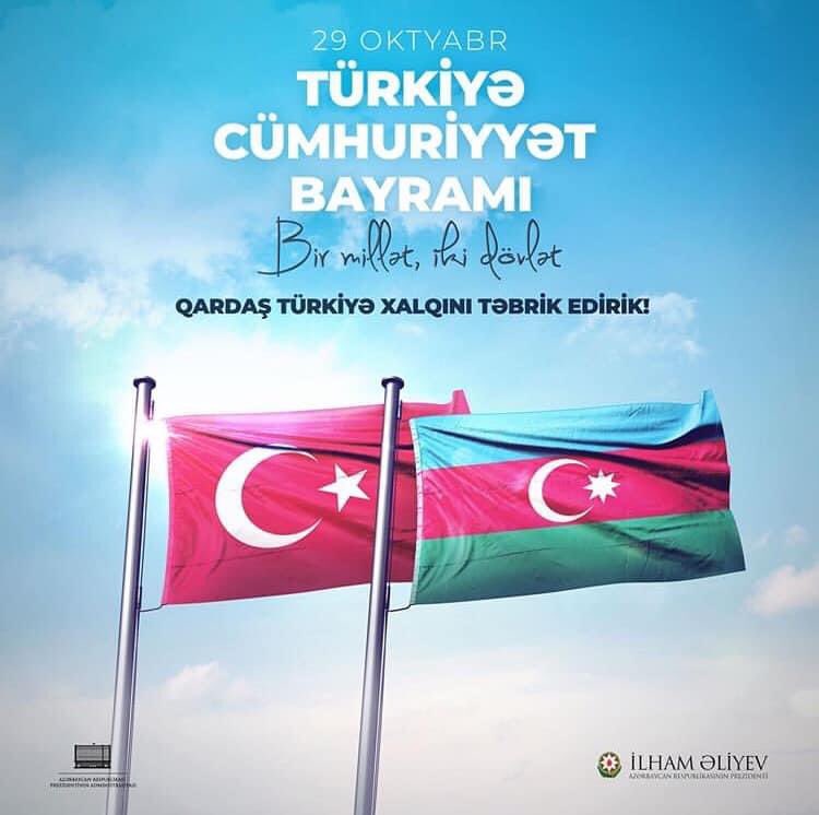 Sebzelii's tweet photo. Cümhuriyyet Bayramınız Qutlu Olsun.🇦🇿🇹🇷 https://t.co/5X1hnxmJ8h