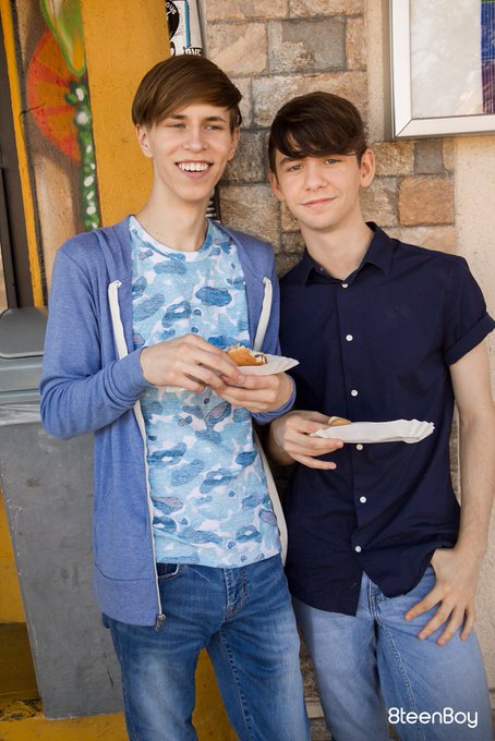 1 pic. Caleb takes Gabe's gargantuan cock in 'Fulfilled' ? ? ? #bigDick #twink @CalebGrayXXX @GabeIsaacXXX