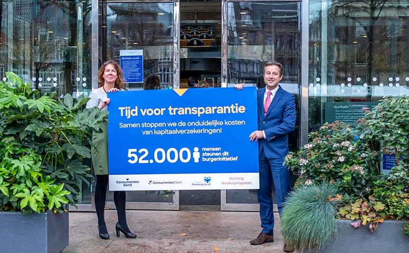 Kamer moet zich buigen over schimmige kapitaalverzekeringen. Hiervoor hebben we vandaag samen met o.a. <a href="/Consumentenbond/">Consumentenbond</a> <a href="/consumentclaim/">ConsumentenClaim</a> en Vereniging @Woekerpolis_nl een burgerinitiatief ingediend, ondersteund door 52.000 handtekeningen. claimservice.nl/kamer-moet-zic…