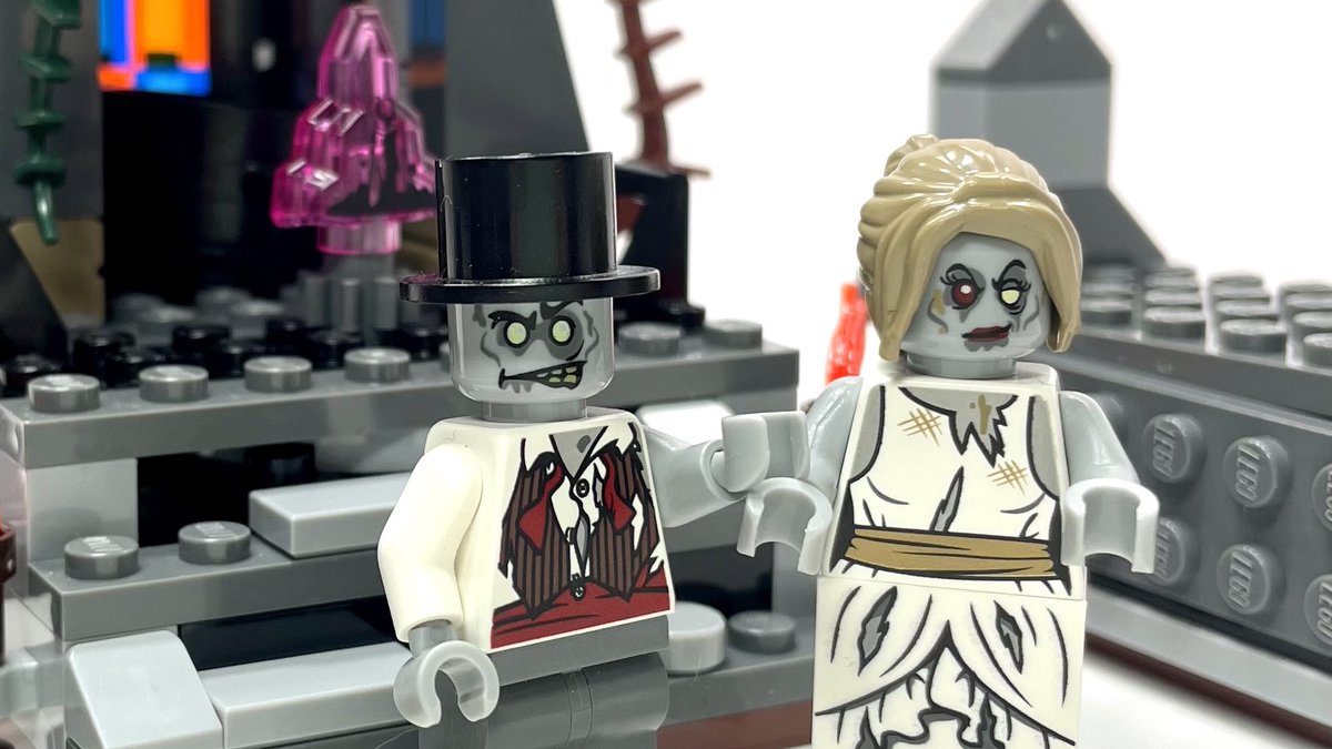 videos de lego zombies en español