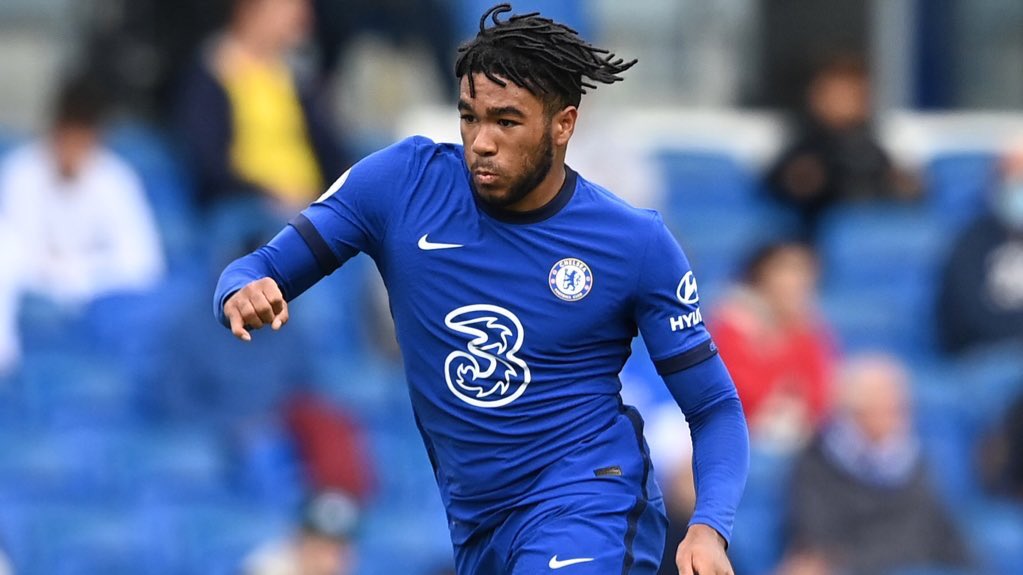 talkSPORT's tweet photo. Chelsea’s Reece James has donated £10k to help to feed hungry people in London.

He has also promised to raise a further £100k before his birthday in December.

What a brilliant gesture 👏 https://t.co/rnSAQBAjjn