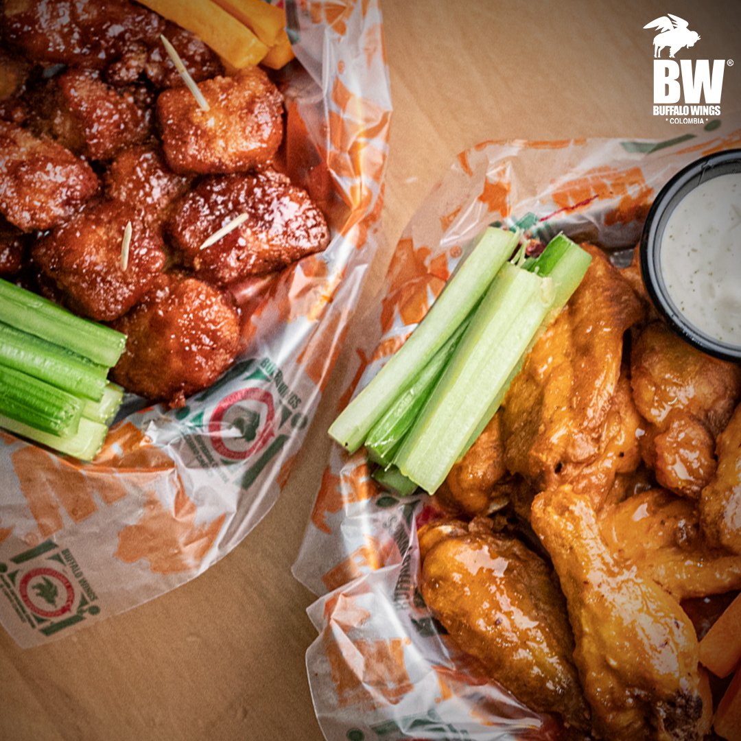 BuffaloWingscol's tweet photo. Mis dos debilidades 😏 en una sola imagen = alas y chunks 😍
-
-
-
#ParcheBW #Hellowings-19 #ElBuffaloSoyYo #BackToTheNewNormal #TheChickenWingsExperts #HotWings https://t.co/G9uRUVKxnj