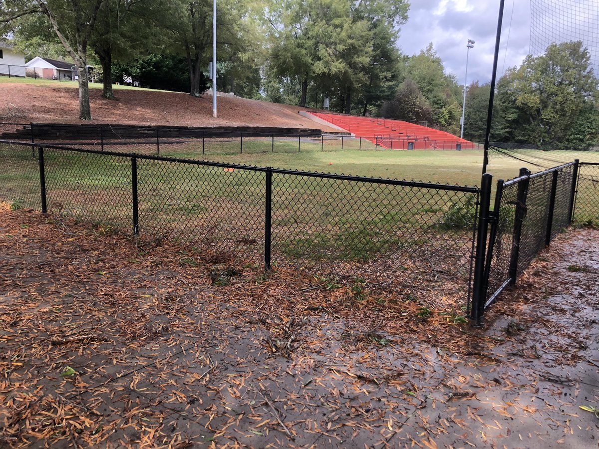 MauldinRec's tweet photo. Due to field conditions and possible severe weather this evening all games and practices are cancelled for today. https://t.co/bnb501kVpX