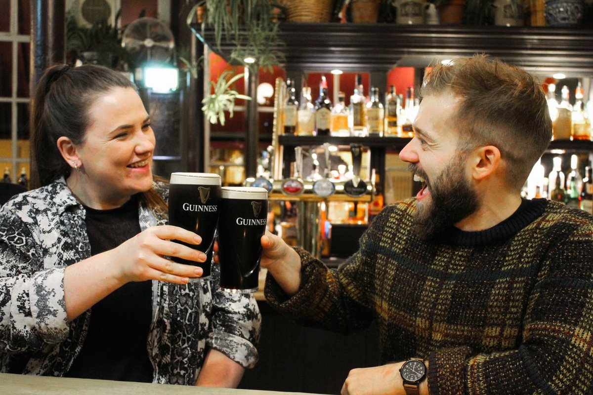 RoebuckBorough's tweet photo. Rugby fans: we are showing all of the Six Nations matches live this Saturday! Don’t leave it to chance - get in touch and BOOK your table 🏈🍻 https://t.co/z1OweRr8gy