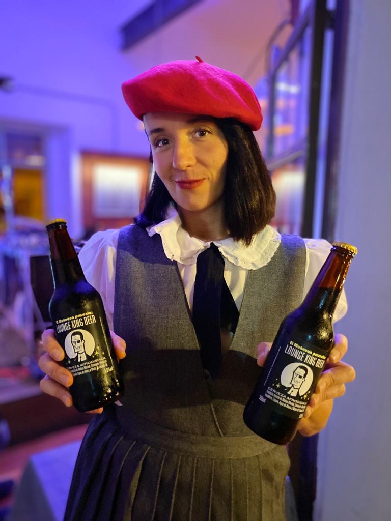 @pavlog @r101ck LOUNGE KING BEER por supuesto. #cerveza #artesanal https://t.co/5g3mpGLJwu