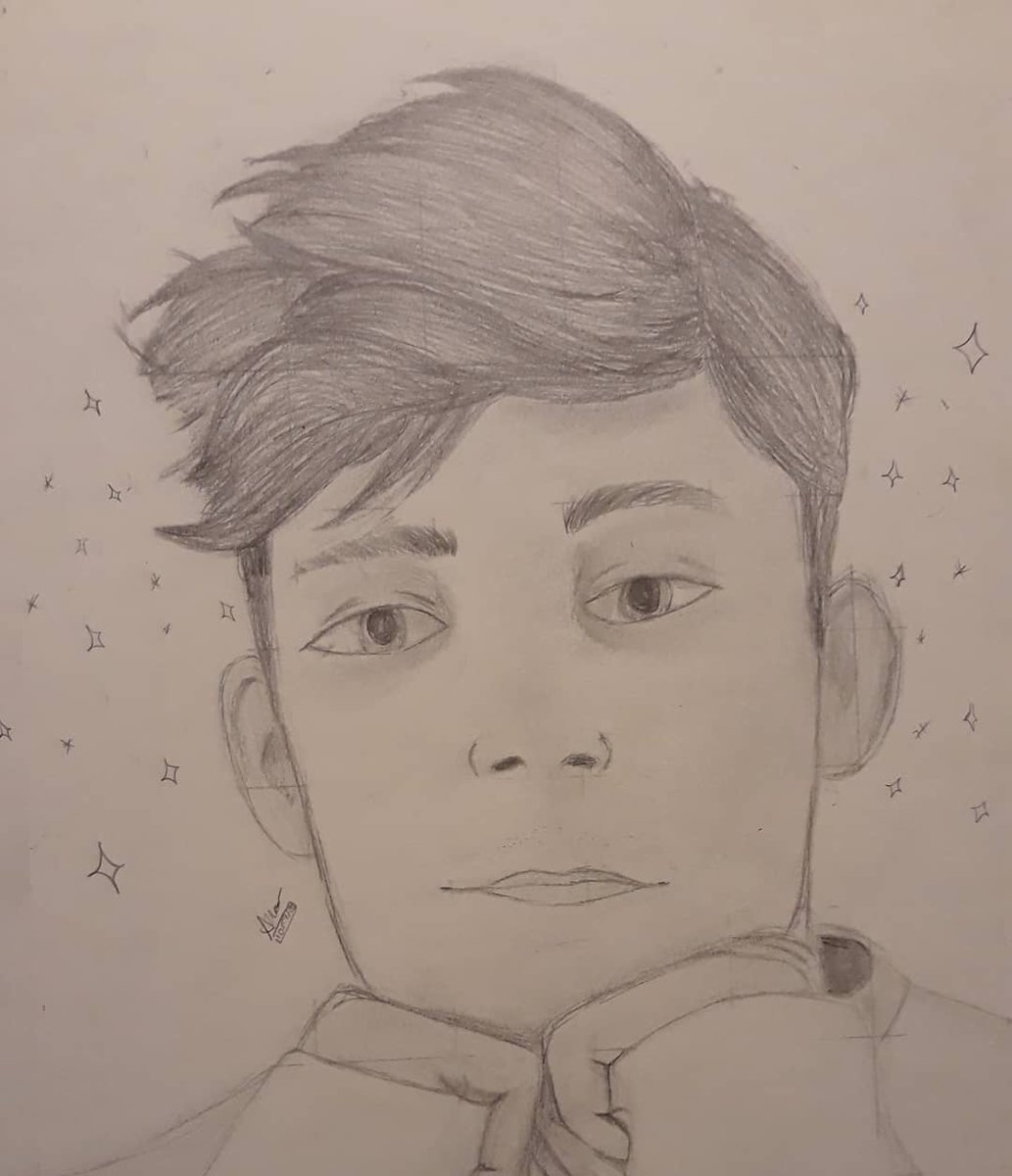 Its_ash_logic's tweet photo. I'VE BEEN DRAWING ONE OF MY FAVORITE YOUTUBERS @CrankGameplays FOR THE PAST FEW HOURS AND IM SO PROUD OF IT! It's funny my friend beat me to posting it on Instagram 😂
#art #crankgameplays #drawing #fanart #pencildrawing #sketch #shadeing #unusannus #youtube #youtuber https://t.co/6pbMLm5KvQ