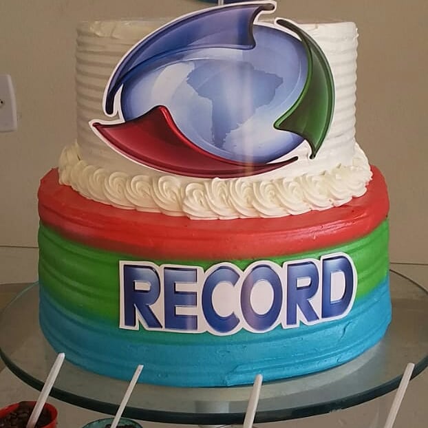 Record25nova's tweet photo. Meu bolo https://t.co/C4tg9HKkgS