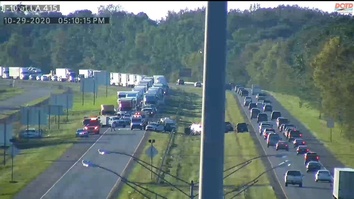 FIRST ALERT TRAFFIC I-10 E is CLOSED just before LA 415 in W. Baton Rouge due to a major accident. Consider detouring to 190 if traveling from the Lafayette area to Baton Rouge. More traffic >> wafb.com/traffic