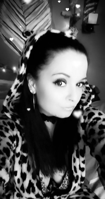 Come check out my https://t.co/dCyPZz5nY4 https://t.co/gLZx3l3RN7<a href="/tag/newprofilepic"class="tags"><span>#newprofilepic</span></a>