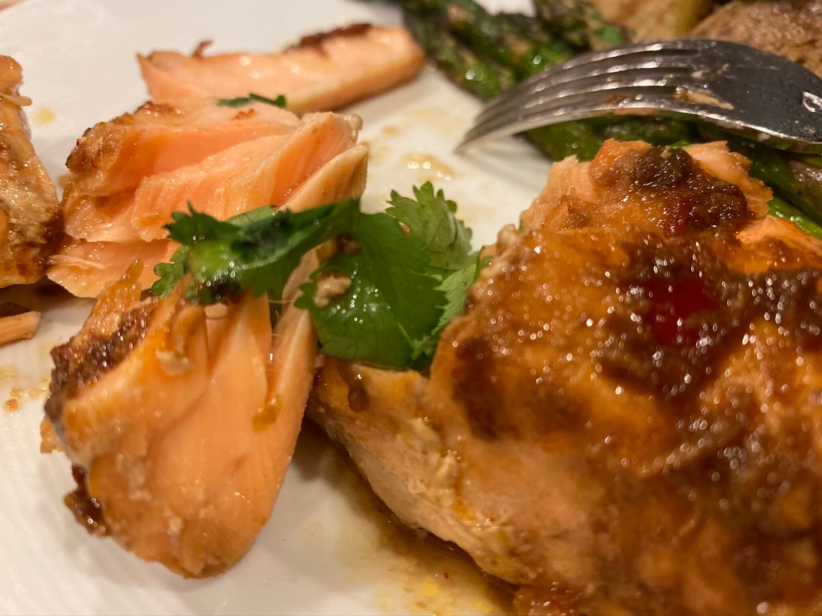 Some spice in your Salmon at home. Super Simple Thai Salmon! https://t.co/1lOInw2851 #salmon #Thaifood #Doityourself #travel #food #wine #mixology #golf #UndercoverJetsetter #JohnDaly #SusanAnzalone #travellikealocal https://t.co/ulySXupNyr