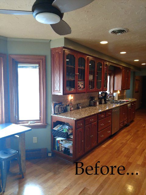 Studio76Kitchen's tweet photo. Before and after on a recent mid-century modern renovation we completed. We love the custom cabinetry! #beforeandafter #kitchenremodel https://t.co/WO9j8naxNX