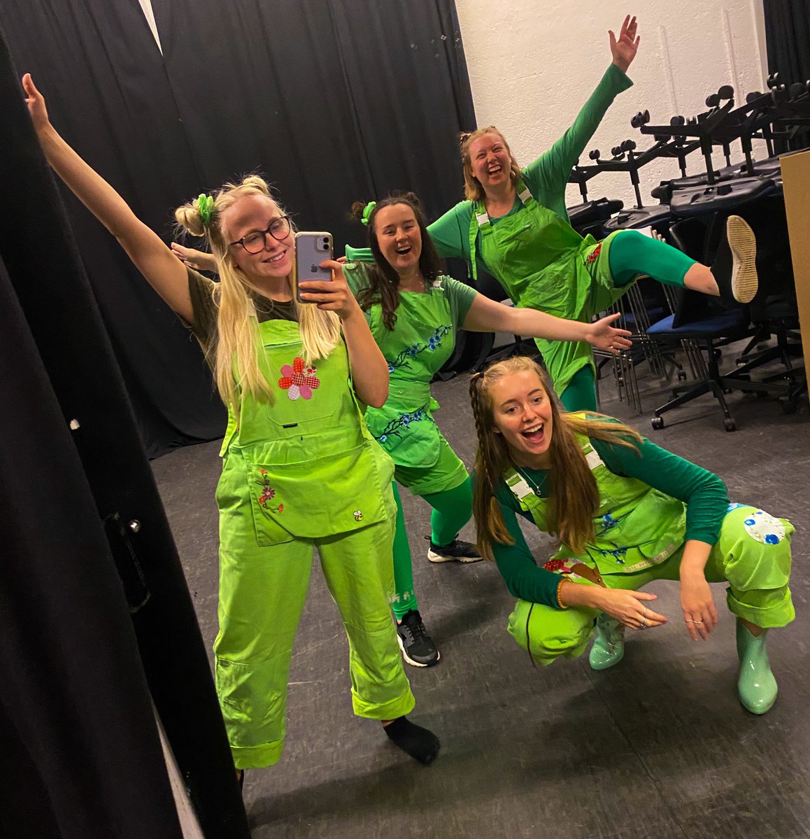 TheatreMoonbeam's tweet photo. We are performing at @CreativeFstone ‘s “The Plinth” festival THIS Saturday at 12:30pm at Payers Park, Folkestone! Come along for a performance full of singing, signing and mischief!

For more info about how we created our first covid-safe performance -> https://t.co/522e58SVUe https://t.co/yswPmd7NVH