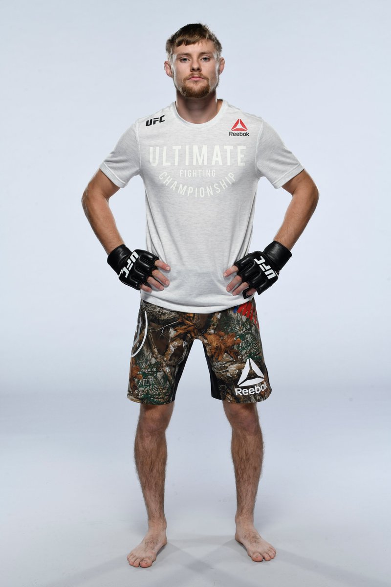 ufc's tweet photo. THE CAMO SHORTS HAVE ARRIVED 🌾 #UFCVegas12 https://t.co/KzzftW1RNr