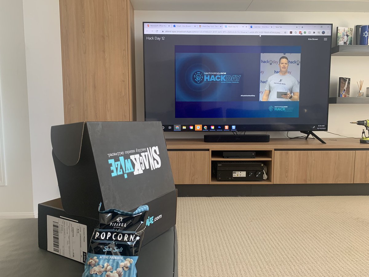 Brisbrowns's tweet image. @TechnologyOne Ready!!! Set.... Snack. I mean Hack! #TechOneHackDay #TechnologyOne