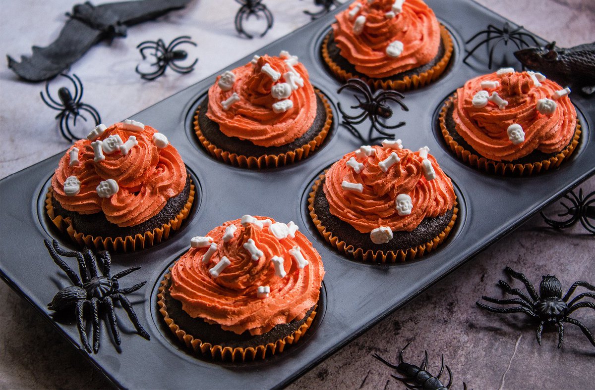 eatingveganwme's tweet photo. Vegan Halloween Recipes 🎃🖤 https://t.co/YLEm3ndL7Z