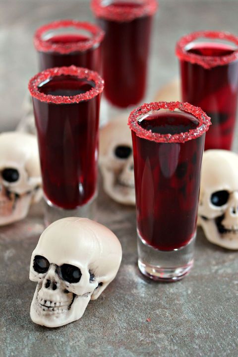 She  a l w a y s  loves to come up with a little wicked reciepe on special occasions

and Halloween is no different.

Blood Vials for everyone !
What's your favorite type ?
A ? B ? O ?