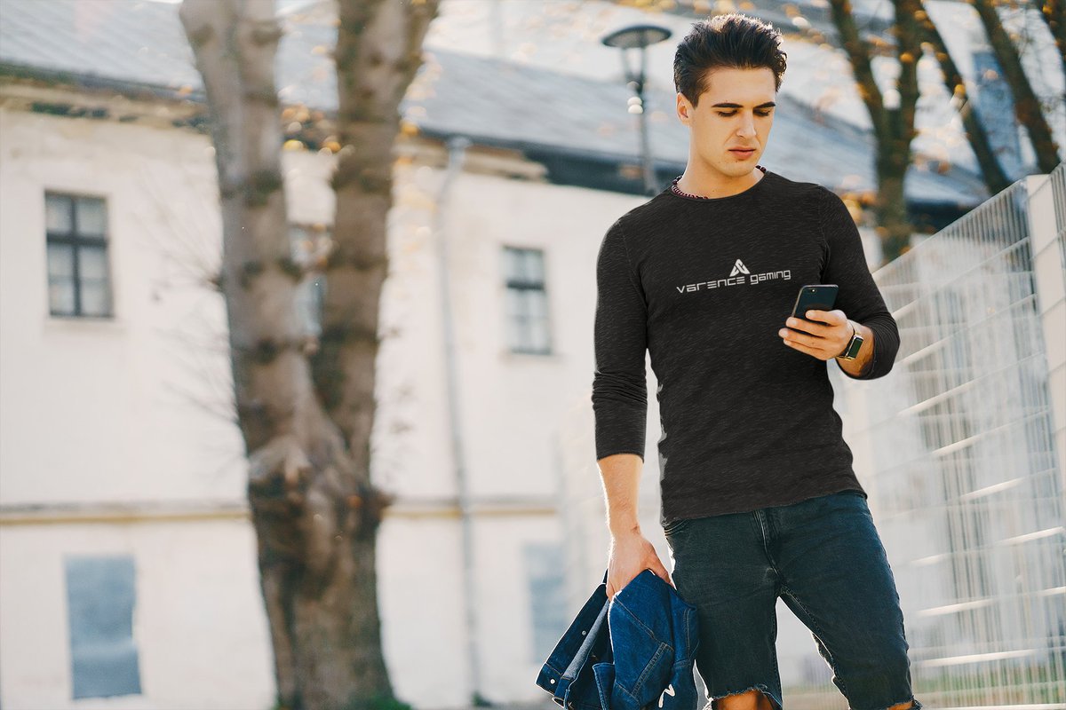 varencegaming's tweet photo. Are you an avid gamer? The Varence long-sleeve tees are the perfect compliment to any gaming session. 🎮
Follow the link - https://t.co/TCs9euXVjq
#longsleevetee #videogameapparel #gaming https://t.co/SyDxA2KdwP