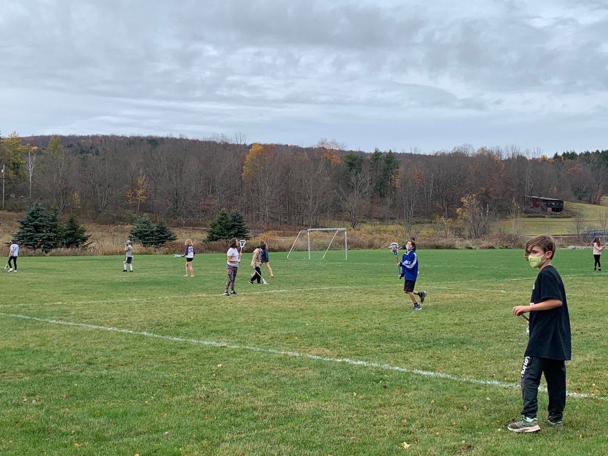 wsdvtschool's tweet photo. Mr McQuade is teaching the 5th graders lacrosse and they’re getting pretty good! #EWSD #wsdsch #westfordPE #lacrosse #8thgraderpics https://t.co/IkaNXpQ0FL