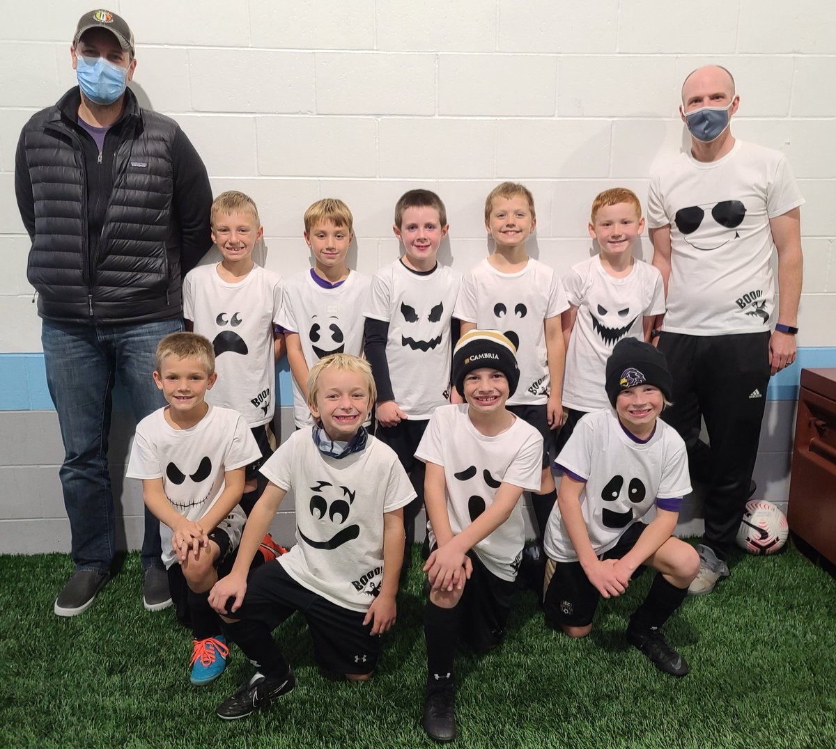 Skellner23's tweet photo. These U9 Ghosts had a blast at NSC Kick or Treat! #nsckot2020 #URBANAIRCR @NSC_Sports @UrbanAirMN https://t.co/ZW70GiG4rK