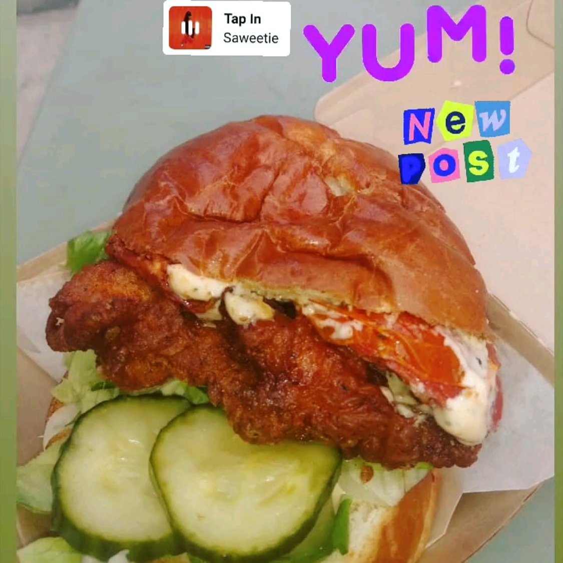 Daysha171's tweet photo. yasss 💞like so enjoyed my fried #Chickenless #Vegan #Sandwich https://t.co/C6fRl0OnWR