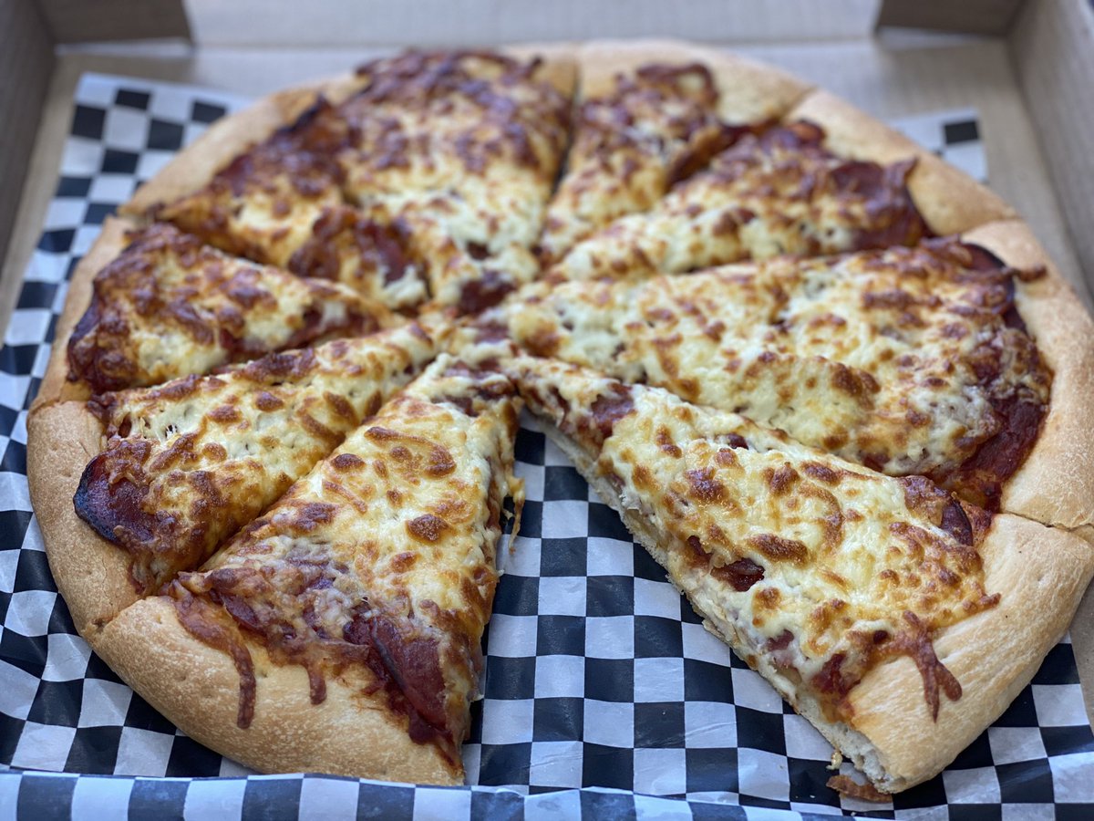 SKbrokers's tweet photo. Thank you to Roots Kitchen & Bar in #YQR for supplying our convention HQ lunch today! #ibas2020 https://t.co/3Nn3TpOEqc