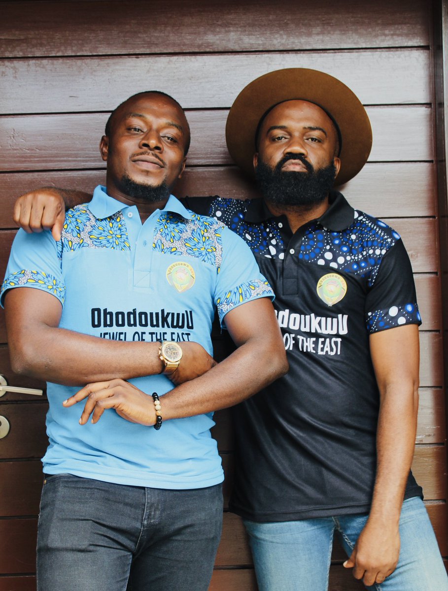 bonario89's tweet photo. Ogbuefi na uko efi @Nobsdaslushhkid rocking the @Obodoukwu1 Day shirt.

Remember the biggest Yuletide celebration in the Eastern Heartland comes up on the 30th of December.
Keep a date with us! https://t.co/GQrQAG2HVU