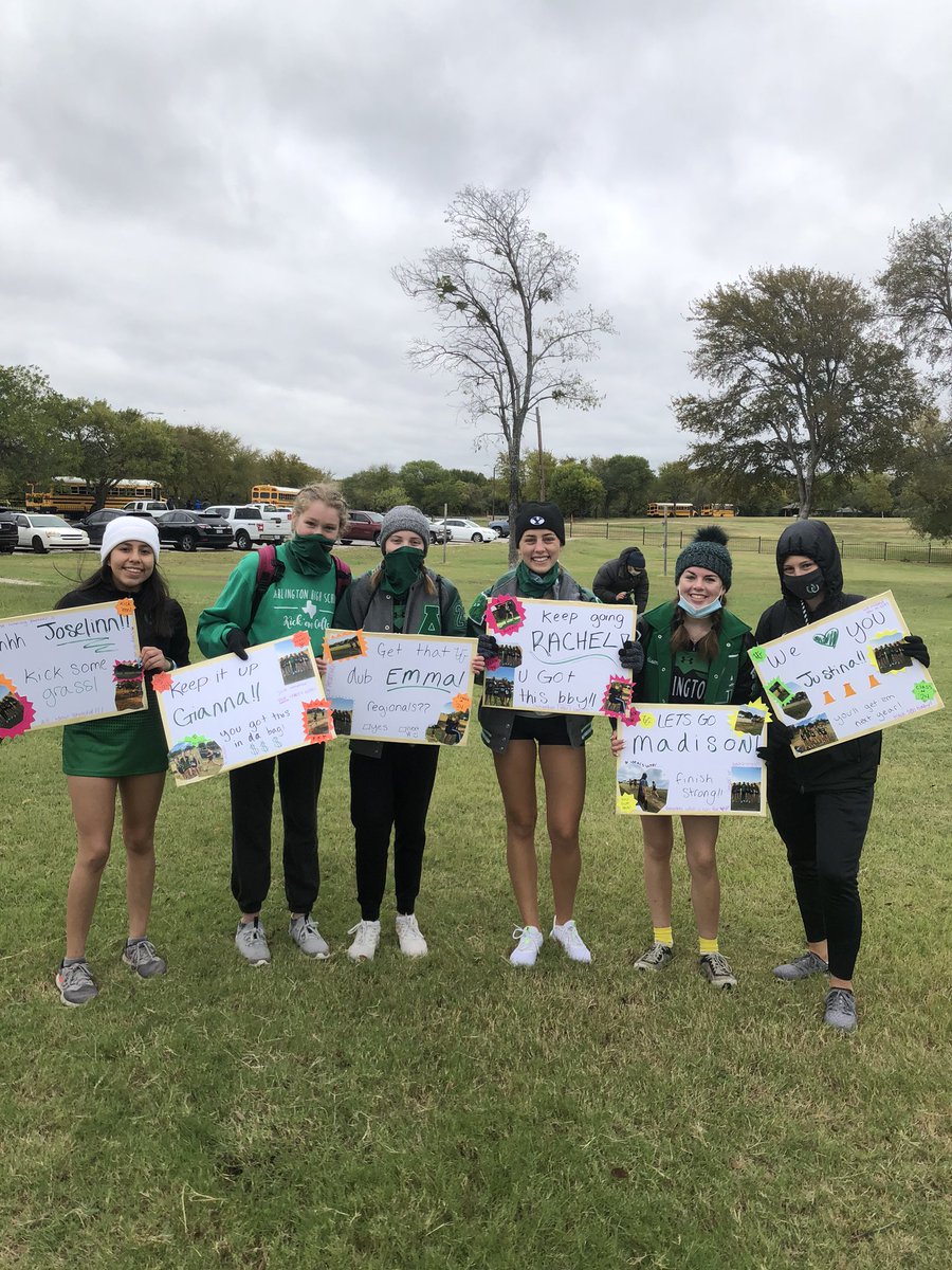 colts_cc's tweet photo. I am so proud of this group, they all ran great today at district! Emma and Gianna finished in the top 10 and will move on to Regionals! On to Lubbock https://t.co/rciYwWGGXv