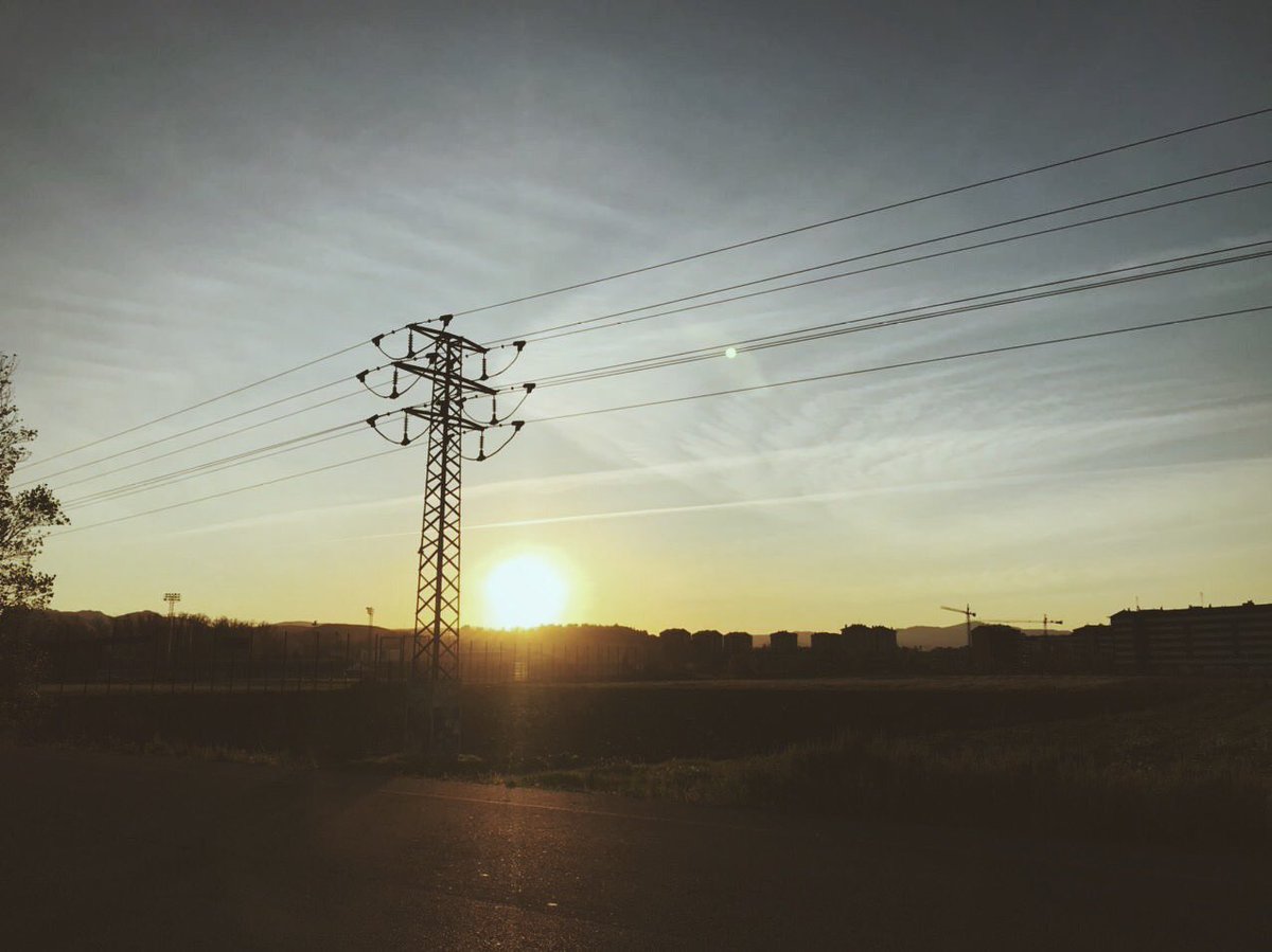 Chipsinchop's tweet photo. #retro #photo #mobile #sared https://t.co/XMScchrJDy
