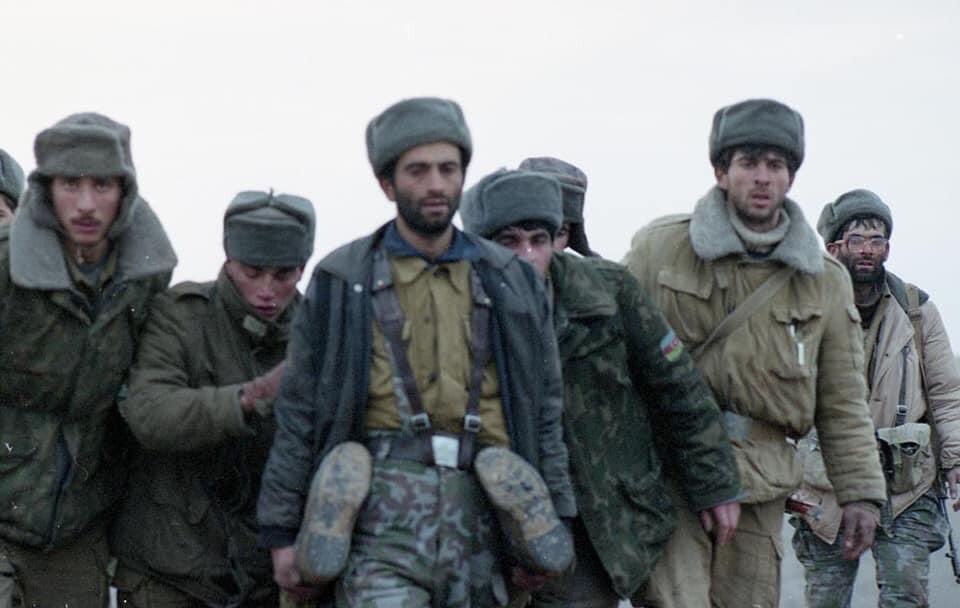 TuralHasanov_'s tweet photo. Birinci #QARABAĞ müharibəsi🇦🇿

(c) AFB Arxiv

#KarabakhisAzerbaijan https://t.co/VpgpWDrzuC
