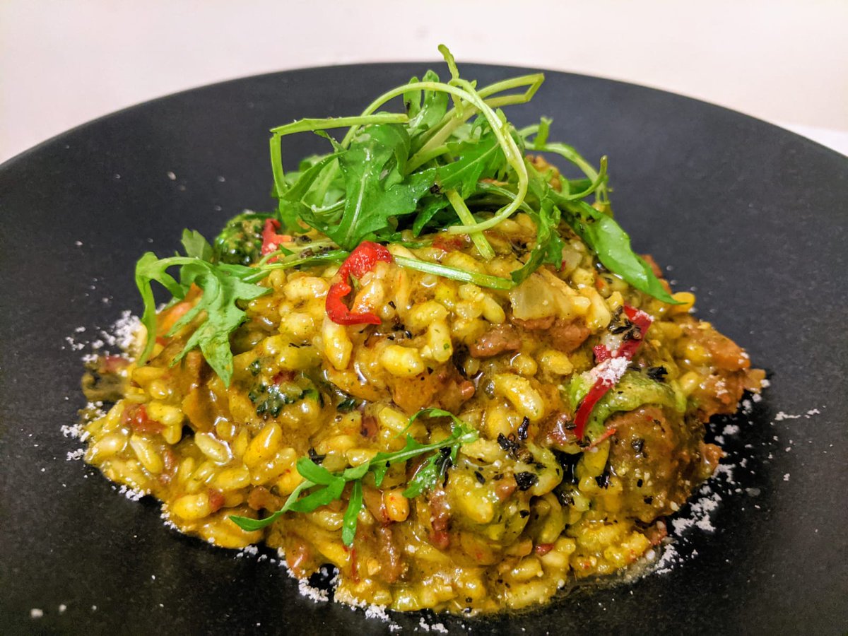 ChefGuineyWolf's tweet image. After My Pasta Dish With my Chimichurri Sauce a few people have asked what else can you use it in... Well With My leftover sauce i decided to make. 

Rose Harissa Marinated lamb creamy Garlic&amp;amp;Herb Chimichurri Risotto 
#unleashed
@TPBelfast @Rebel_Vino @junedarville @CookGlobal