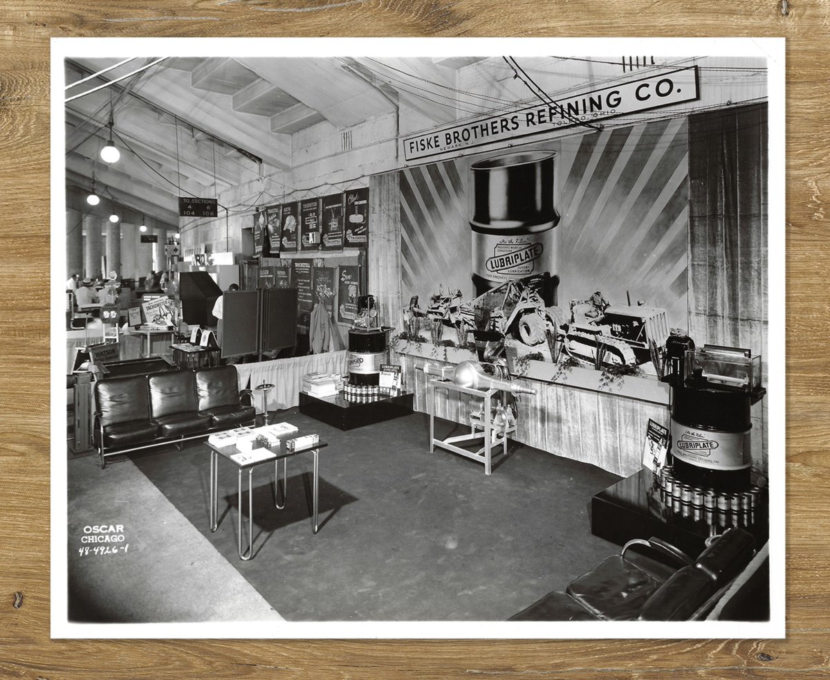 Feels like it's been this long since a convention!
#ThrowbackThursday