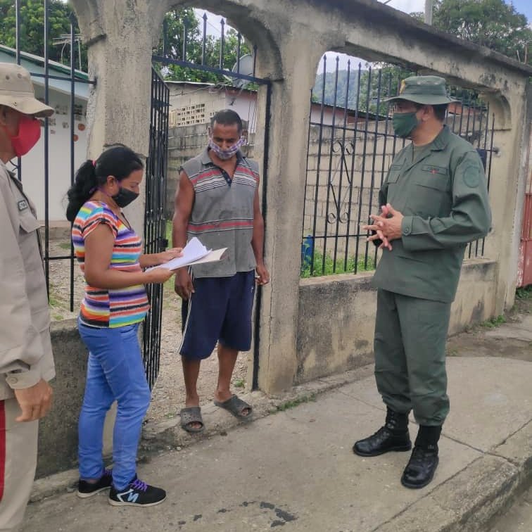 🖥️ Los Cmdtes de Milicias para las REDI, ZODI y ADI, se desplegaron en todo el Territorio Nacional, a fin de realizar abordajes, informando al pueblo sobre las medidas de Bioseguridad establecidas para los venideros comicios electorales del #6Dic.