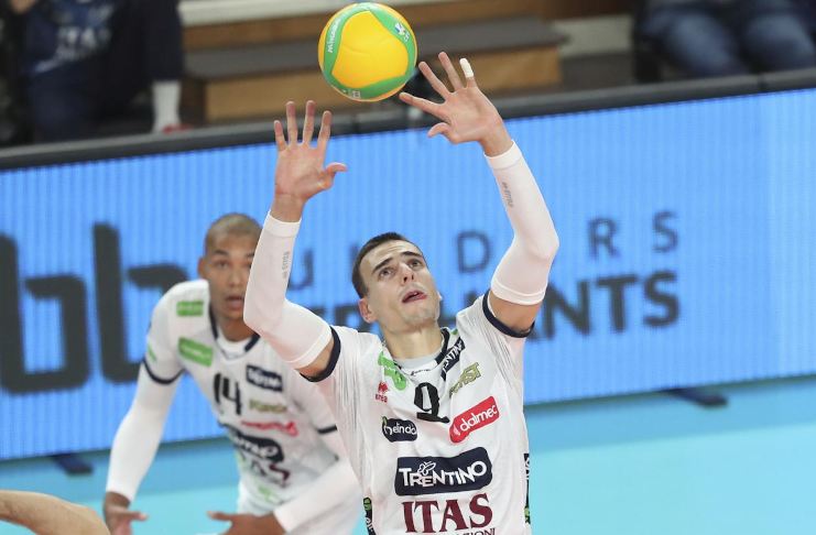 thevolleynews's tweet photo. Champions, la Trentino Itas centra la qualificazione travolgendo il Lindaren Amriswil - https://t.co/4uDg1RS00H
#VolleyNews #CEVChampionsLeague #ItasTrentino #LindarenVolleyAmriswil #PoolH #Volleynews https://t.co/VwKchEJ656