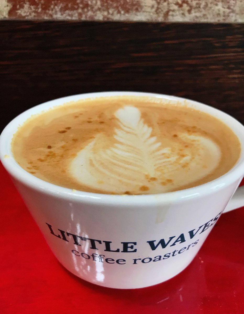bitesofbullcity's tweet photo. Had the delight of trying a few new drinks @cocoacinnamon’s fall/winter menu today 🍂☕️ The Future Nostalgia, a sweet aromatic #latte; Head in the Clouds iced seltzer topped w/ Wonderpuff #cottoncandy; &amp; lastly, smooth &amp; comforting Zohra oat milk latte. Have you tried these yet? https://t.co/6A2fgUPIRm