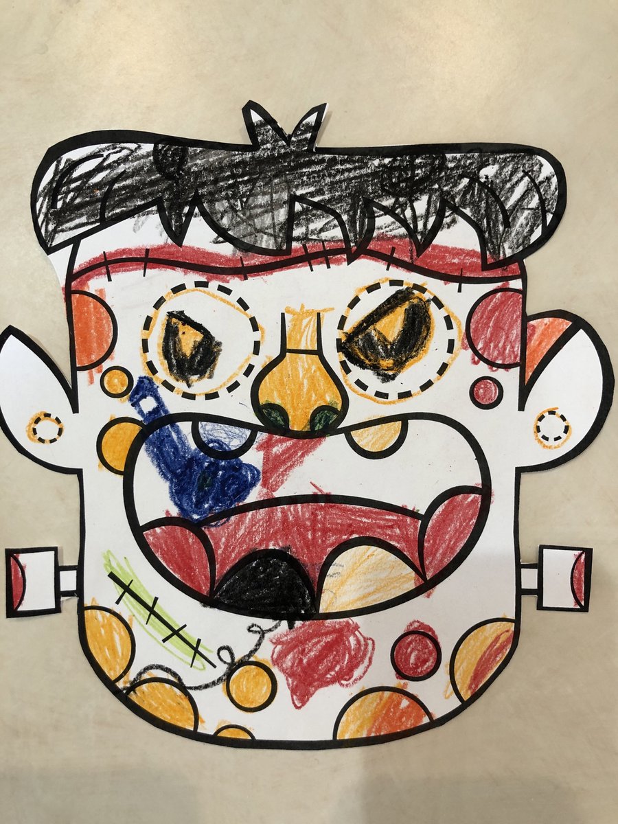 Rachelholderba2's tweet photo. @ClassDojo Here is a mask that one of my students made. He had so much fun! https://t.co/OGCP2klHq3