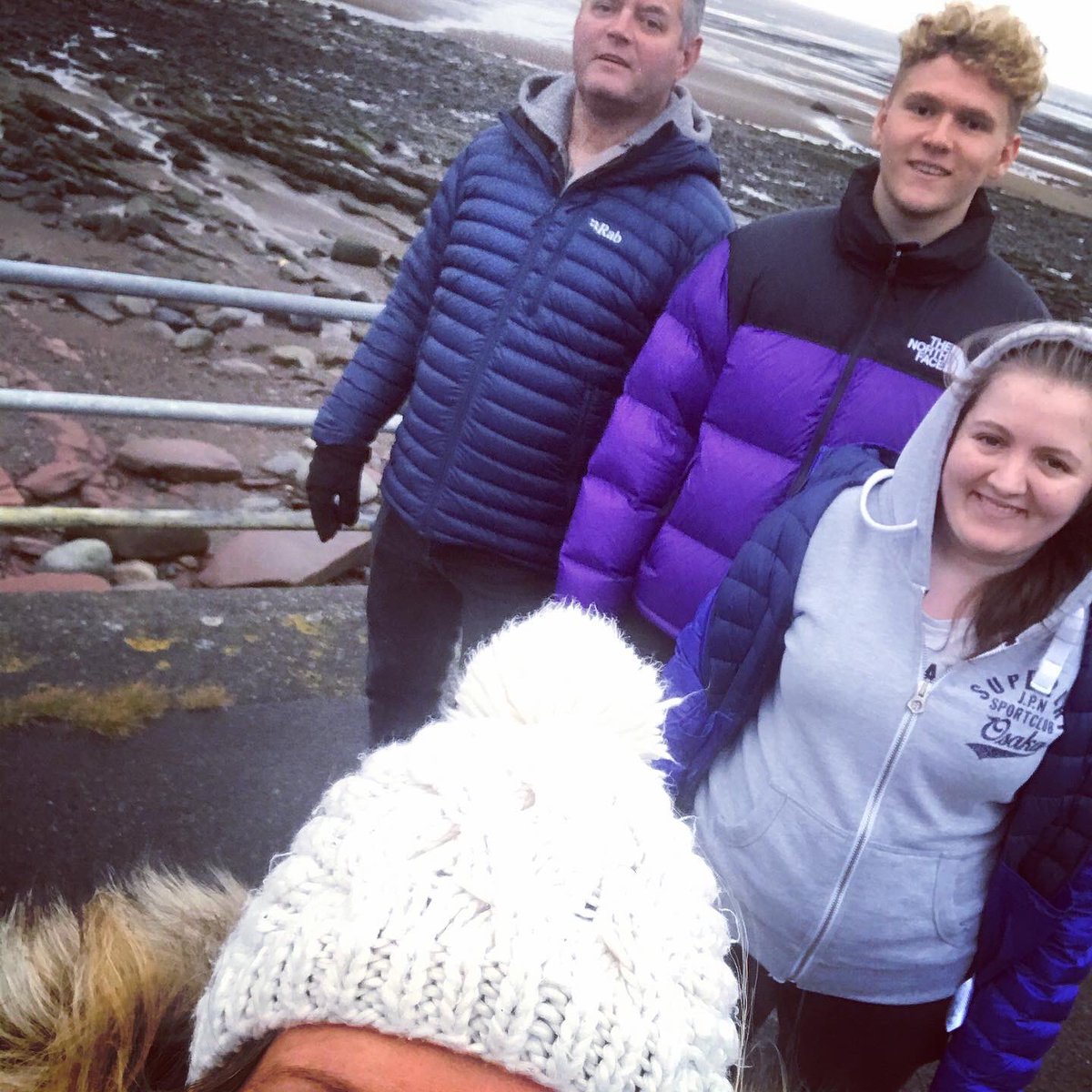 AlCrop's tweet image. Love a wild, windy walk.