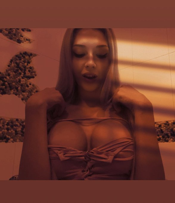 Sweet dreams, sweet Halloween 🎃 https://t.co/cL7lmfJTqN<a href="/tag/follow"class="tags"><span>#follow</span></a><a href="/tag/girl"class="tags"><span>#girl</span></a><a href="/tag/like"class="tags"><span>#like</span></a><a href="/tag/halloween"class="tags"><span>#halloween</span></a><a href="/tag/girs"class="tags"><span>#girs</span></a>