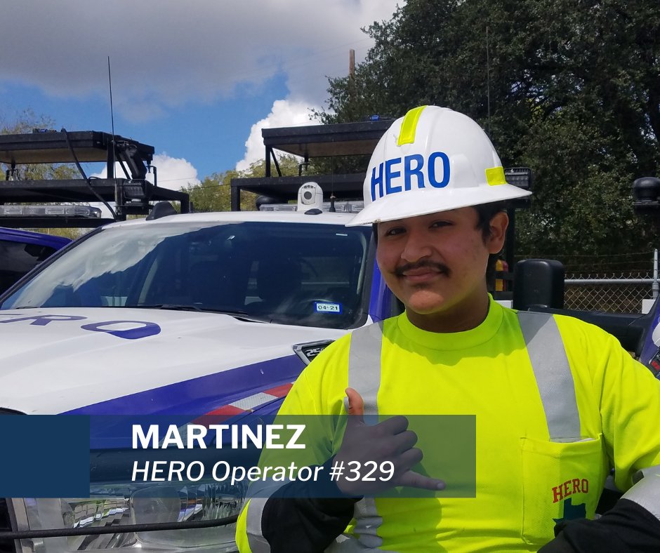 TxDOTSanAntonio's tweet image. Meet #SA #HERO Martinez! He recently assisted a family stranded on the side of the highway. Here is what the family had to say: &quot;[Martinez] was fantastic and so helpful! He made us feel completely safe and gave us detailed directions.&quot; Way to go, Martinez! 👏👏

📲 (210) 732-HERO