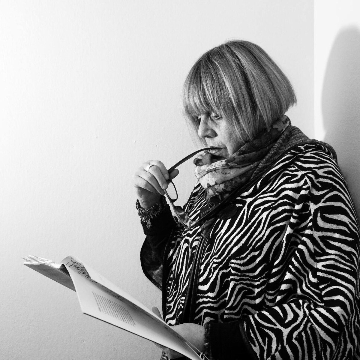 Académicos de la Facultad de Filosofía y Humanidades destacan el legado literario y amistad de la poeta y actriz Maha Vial

📖Leer mensajes en memoria en el siguiente link: humanidades.uach.cl/2020/10/29/aca…