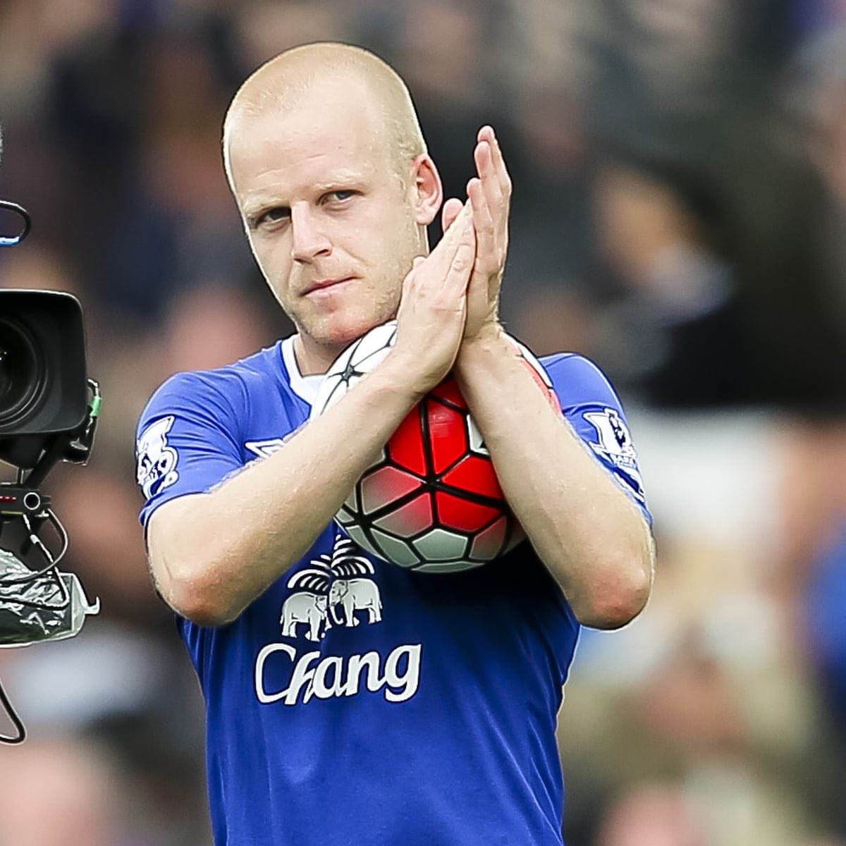 ObstructedView9's tweet photo. 👀 ICYMI 🗣🔵

“Everton was the perfect fit for me. I understood what the values of the club were and that my own personal values completely aligned with them. 

If anybody deserves success it’s the Evertonians...”

👇🏻 #EFC  

https://t.co/Gtn1takXh2 https://t.co/ty20LAPuVR
