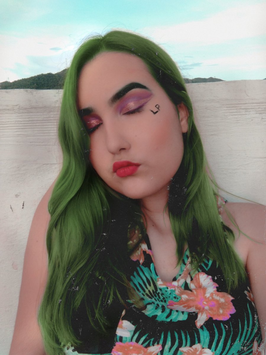 savnner's tweet image. late but sure, this is my makeup for #LPCostumeComp #LPMakeUpComp I am not the best at this but little by little I am perfecting my technique and what better than this contest of one of the people I love most in life, I would appreciate it if you tag @LiamPayne @abbyrartistry